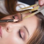 Comment reconnaître un bon salon de microblading à paris ?