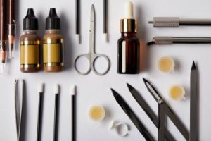 Microblading à paris : comment bien choisir la forme de ses sourcils