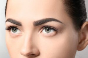 Où trouver des offres de microblading à prix réduit à paris ?
